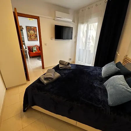 Town For 3 People Pool Appartamento