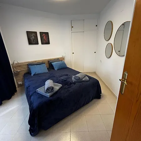Town For 3 People Pool Appartamento *